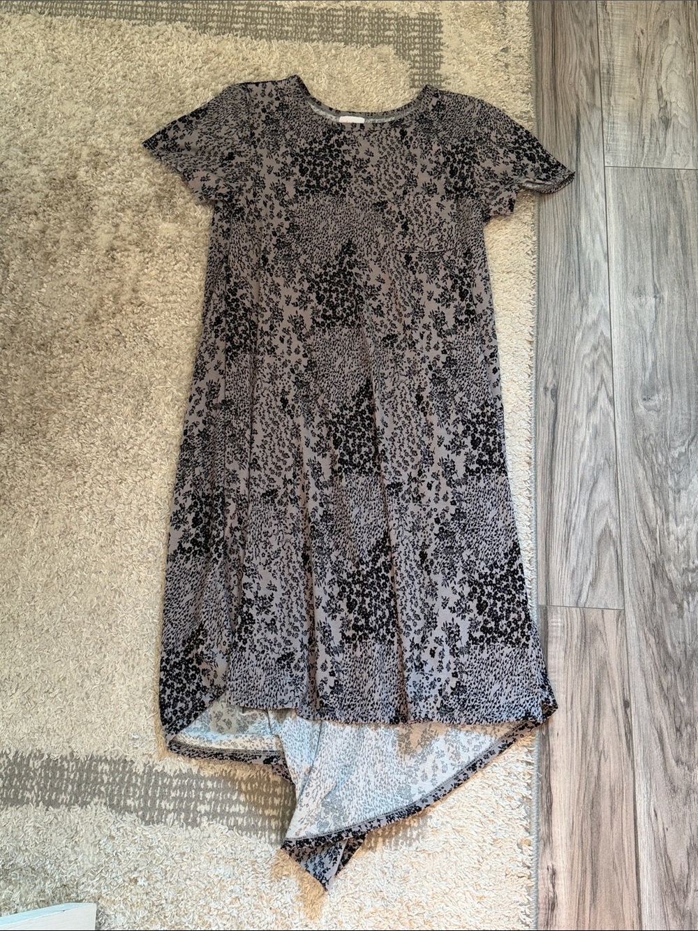 LuLaRoe Carly Short Sleeve High-Low Dress in Gray and Black Floral